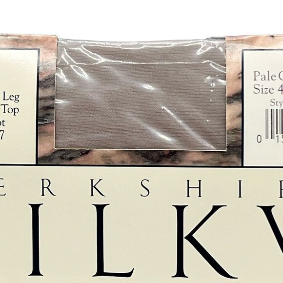 Berkshire Silky Sheer Lycra Leg Full Control Top Sandalfoot Size 4 Pale Grey - Picture 2 of 6